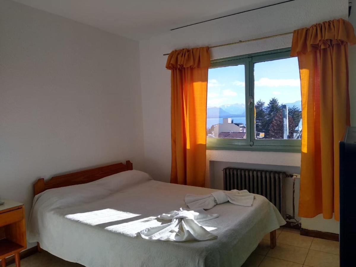 Alojamiento Curru Leuvu Bariloche Hotel Екстериор снимка