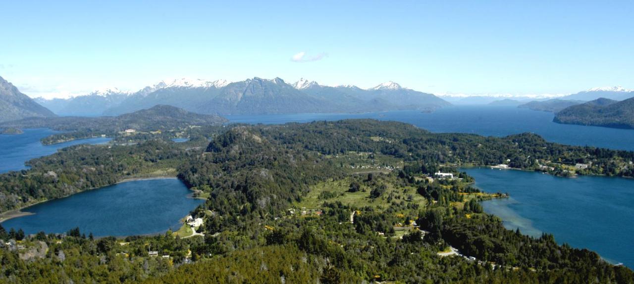 Alojamiento Curru Leuvu Bariloche Hotel Екстериор снимка