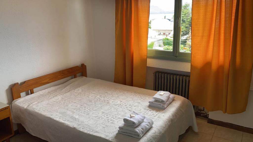 Alojamiento Curru Leuvu Bariloche Hotel Екстериор снимка